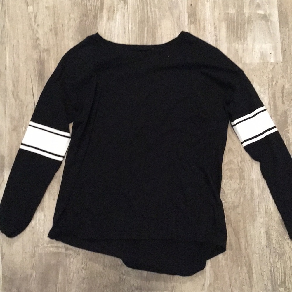 Black long sleeve shirt